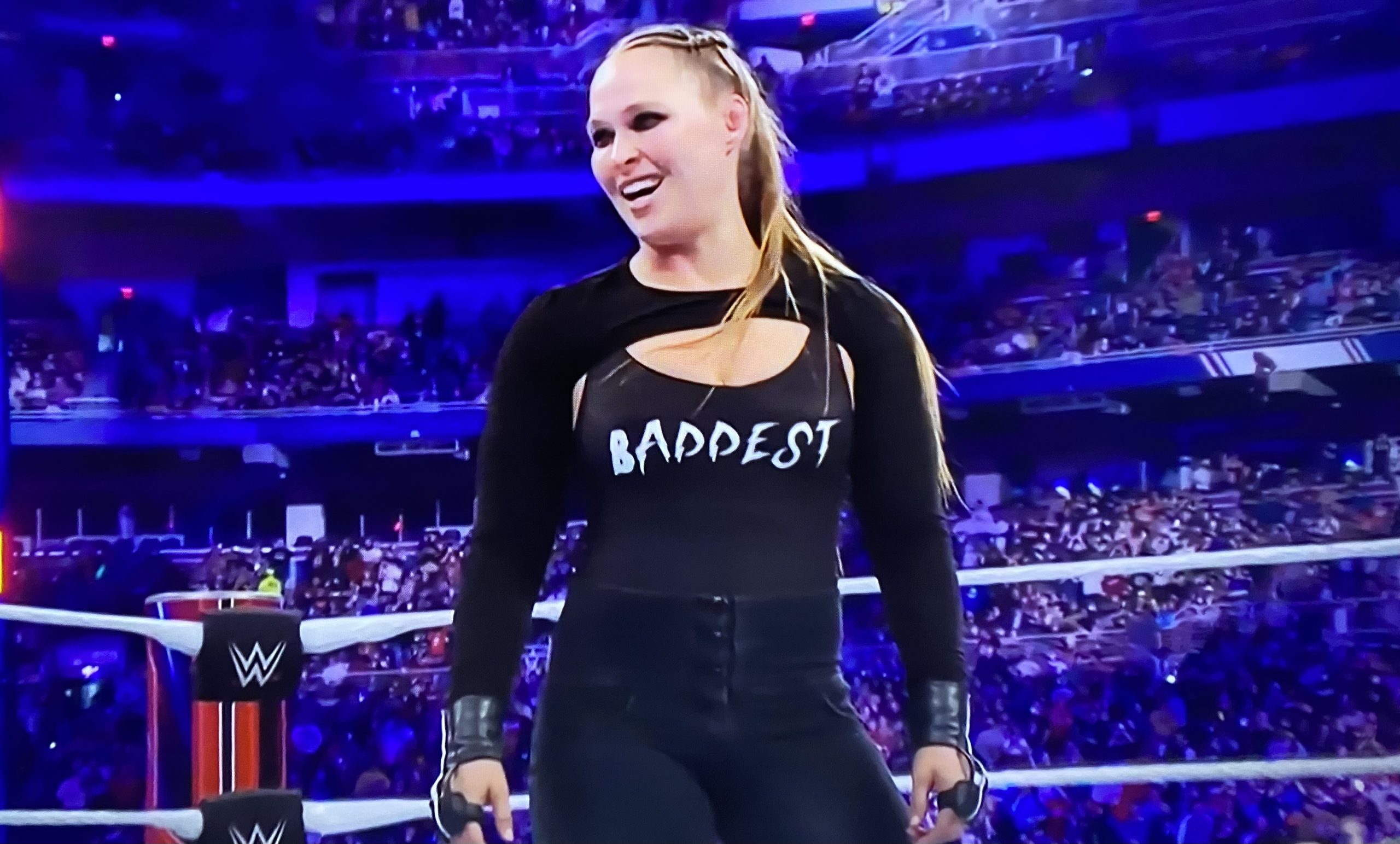 Ronda Rousey Returns And Wins The WWE Women's Royal Rumble Match