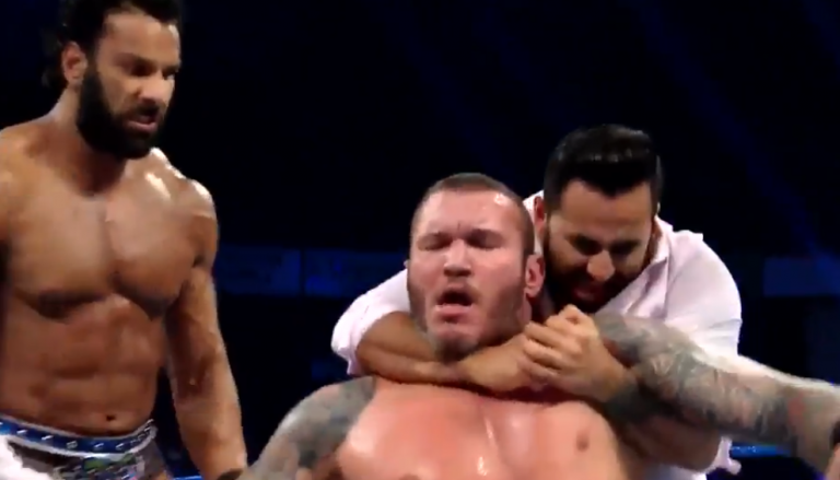 Randy Orton Suffers A Solid Beat Down, WWE SmackDown Live Results 5/16/17
