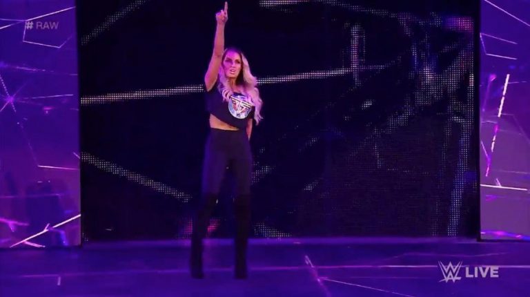 Trish Stratus Makes Surprise Return On WWE Raw