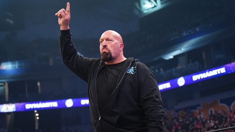 Paul Wight Comments On His New Ring Gear And Possible In-Ring Return