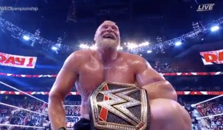 Brock Lesnar Wins WWE Title At Day 1 PPV