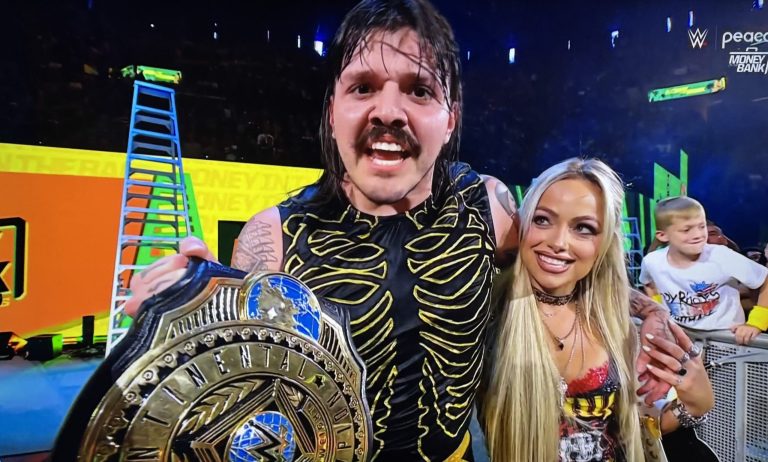 dominik mysterio