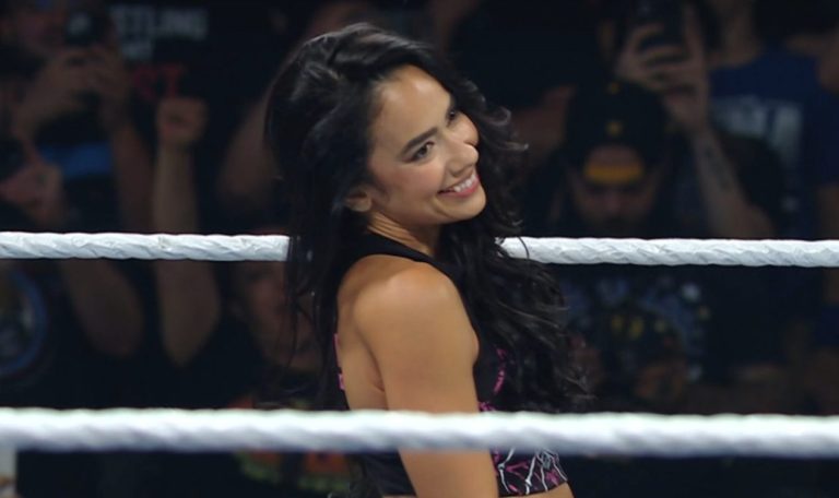 WWE Backstage Reaction To AJ Lee’s Return Match